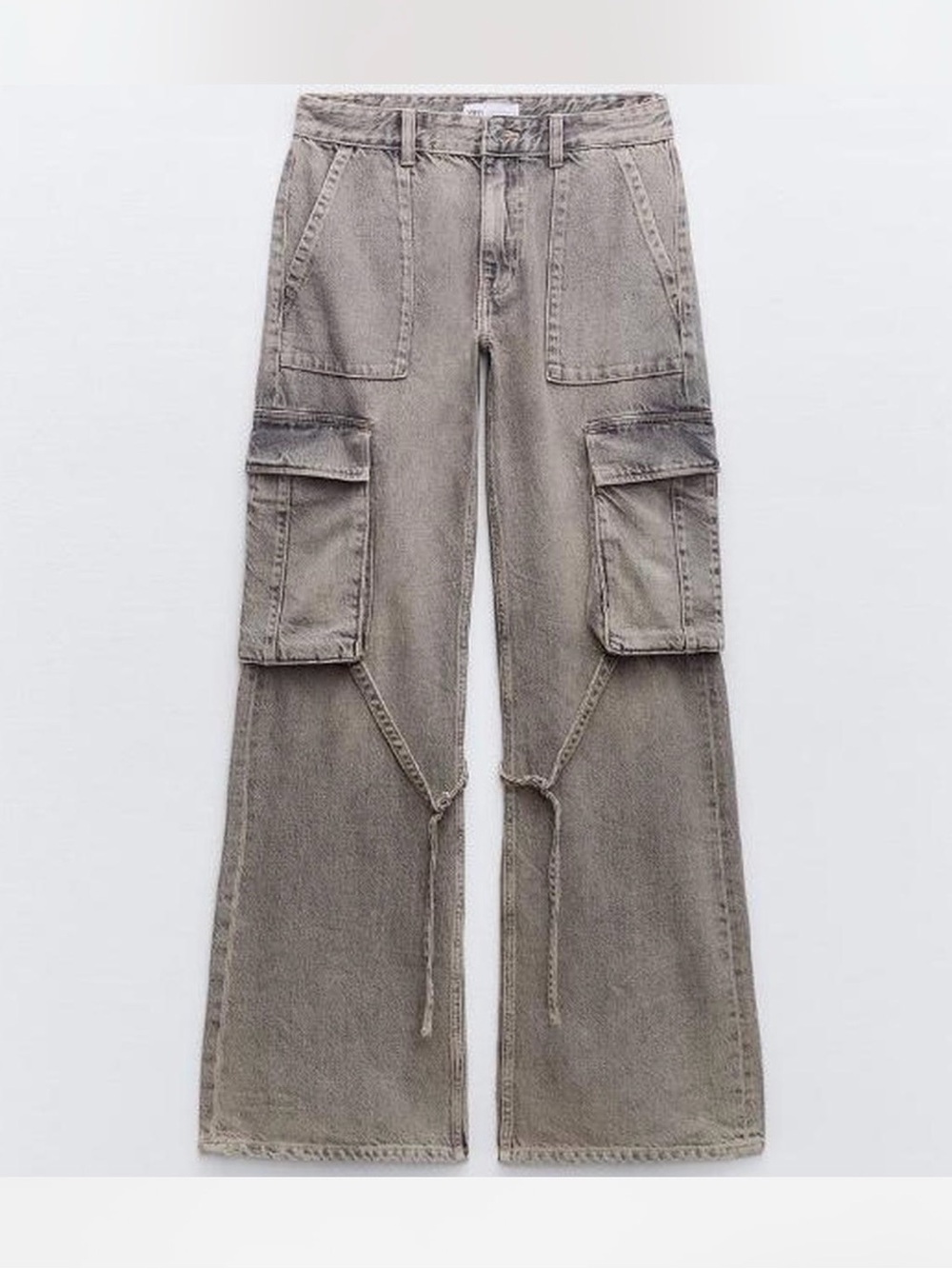 Zara Wide-Leg Cargo Jeans in Faded Gray